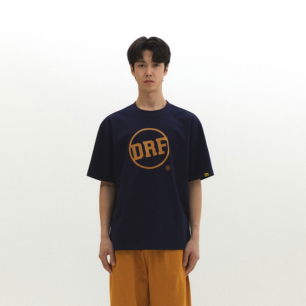 [디어라이프] DRF 심볼 라운드 티셔츠 네이비 fashion